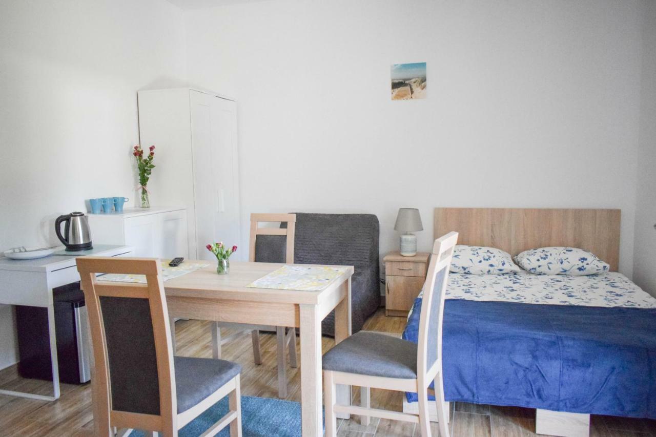 Megan Apartment ลูเบียโตโว ภายนอก รูปภาพ