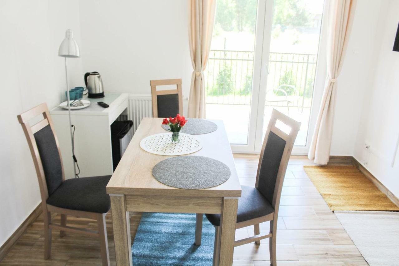 Megan Apartment ลูเบียโตโว ภายนอก รูปภาพ