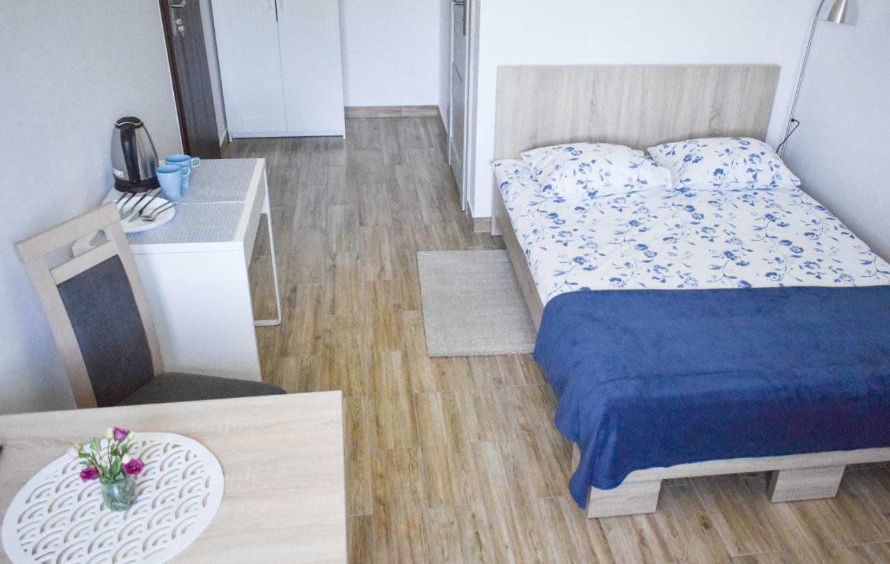 Megan Apartment ลูเบียโตโว ภายนอก รูปภาพ