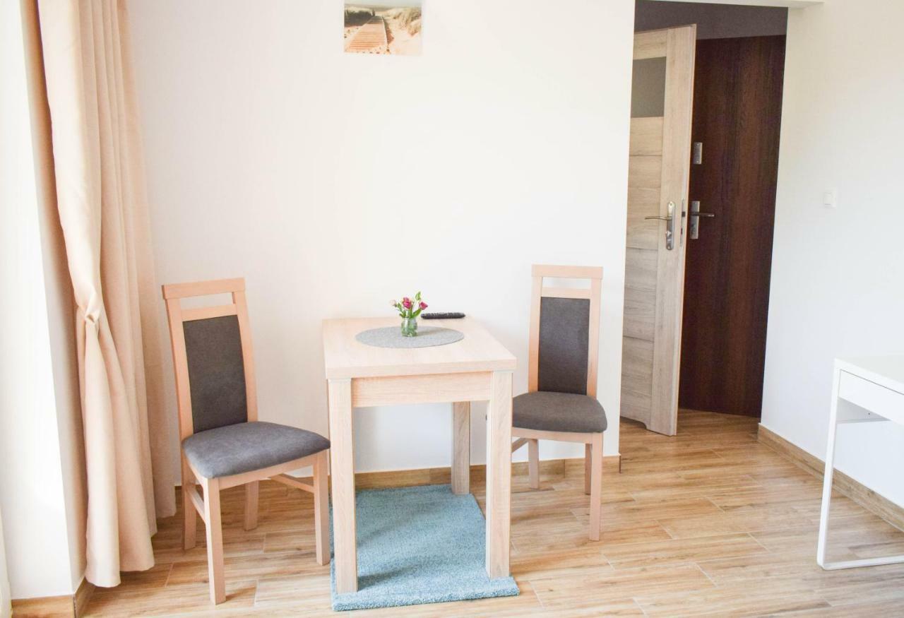 Megan Apartment ลูเบียโตโว ภายนอก รูปภาพ