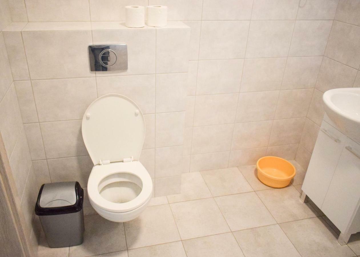 Megan Apartment ลูเบียโตโว ภายนอก รูปภาพ